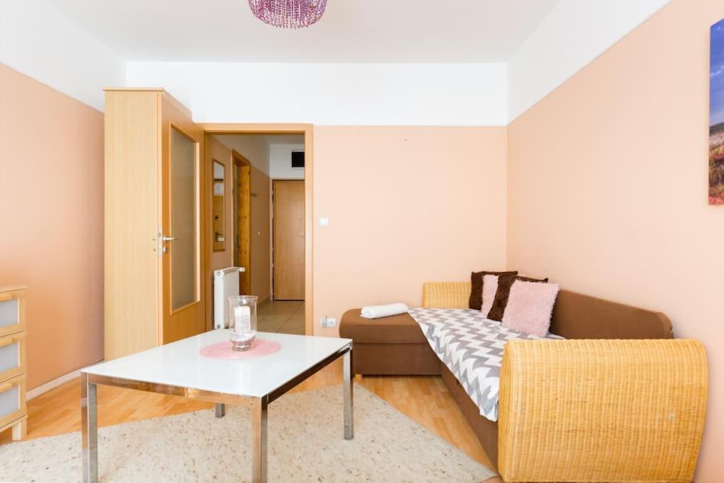 Acacia City Center Apartment Budapest Esterno foto